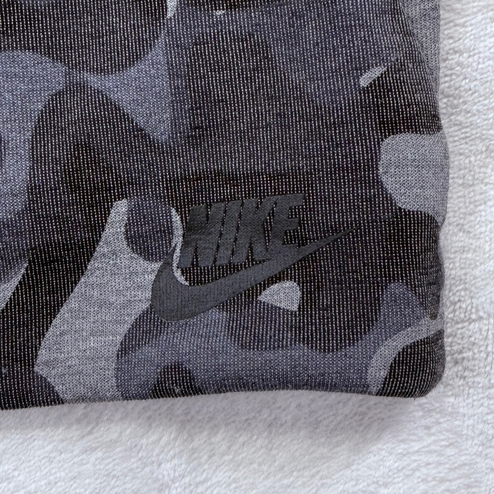 Nike Sportswear Tech Fleece Camo Sweatshirt Womens XS Grey Rear Zip Pullover - Picture 6 of 16